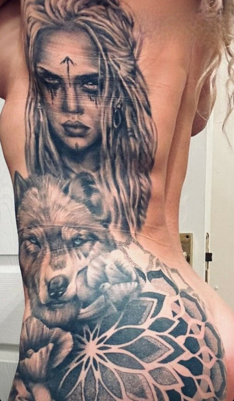 Foto desnuda filtrada de OnlyFans de Cfsheli
