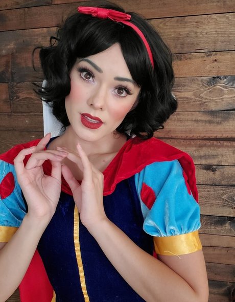 Joanie Brosas