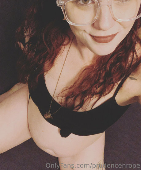 Foto desnuda filtrada de OnlyFans de Prudencenrope