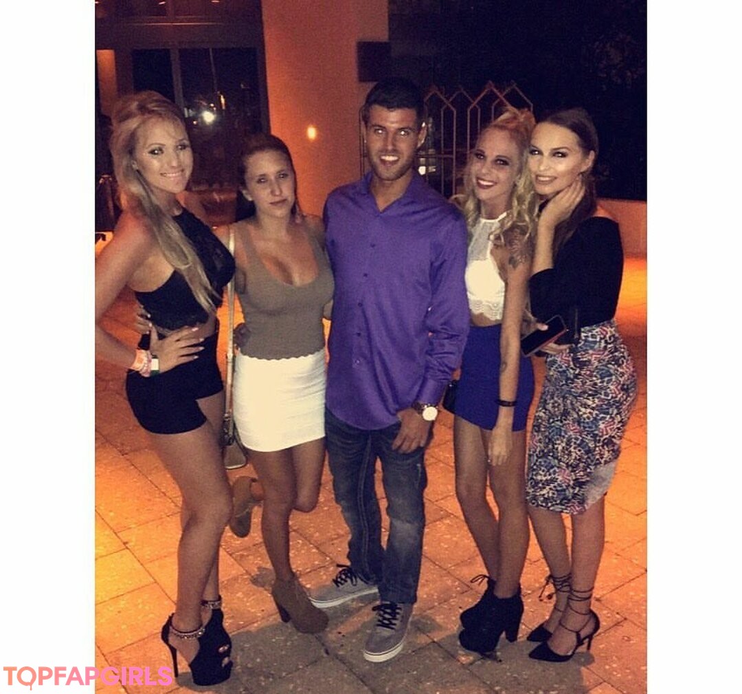 Foto desnuda filtrada de OnlyFans de Amber Beiarski #2 Foto desnuda filtrada de OnlyFans de Amber Beiarski #2