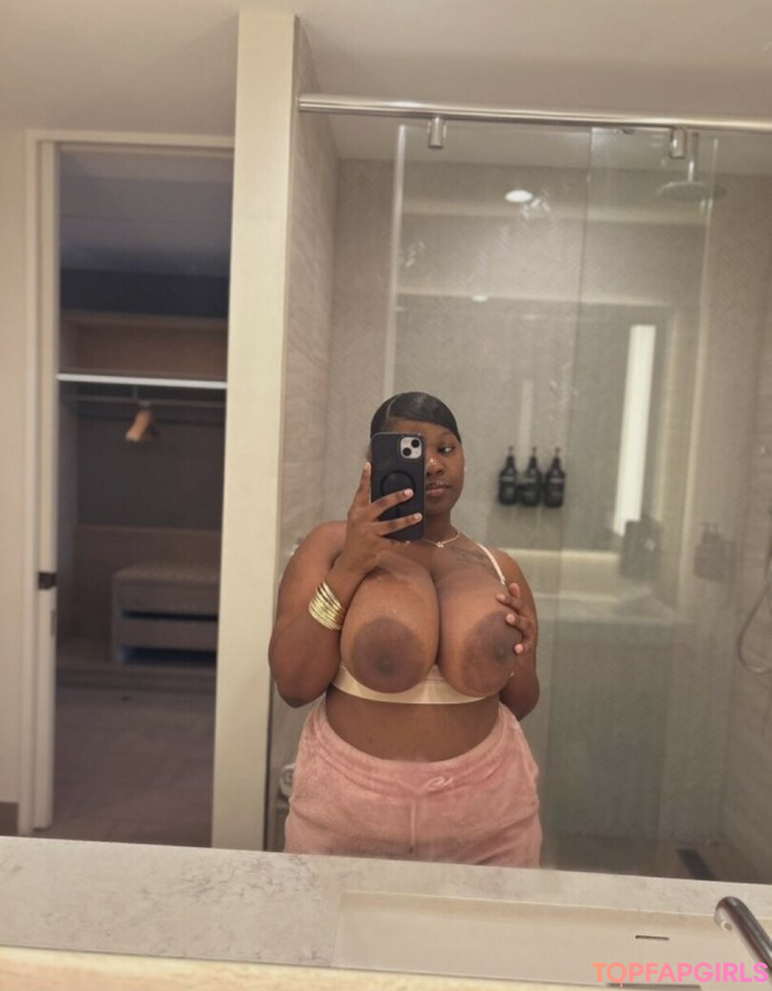 Foto desnuda filtrada de OnlyFans de Lizziesoexotic #3 Foto desnuda filtrada de OnlyFans de Lizziesoexotic #3