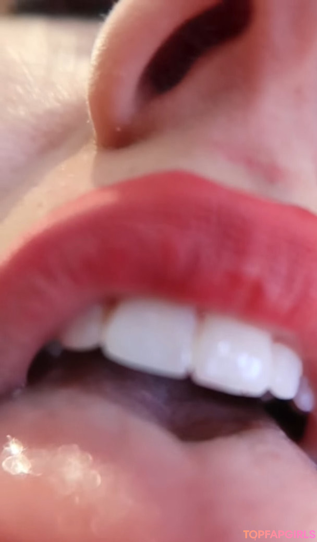 Foto desnuda filtrada de OnlyFans de Colleen Ballinger #26 Foto desnuda filtrada de OnlyFans de Colleen Ballinger #26