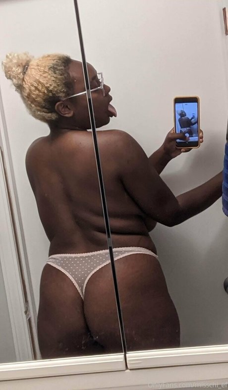 Foto desnuda filtrada de OnlyFans de Misschief