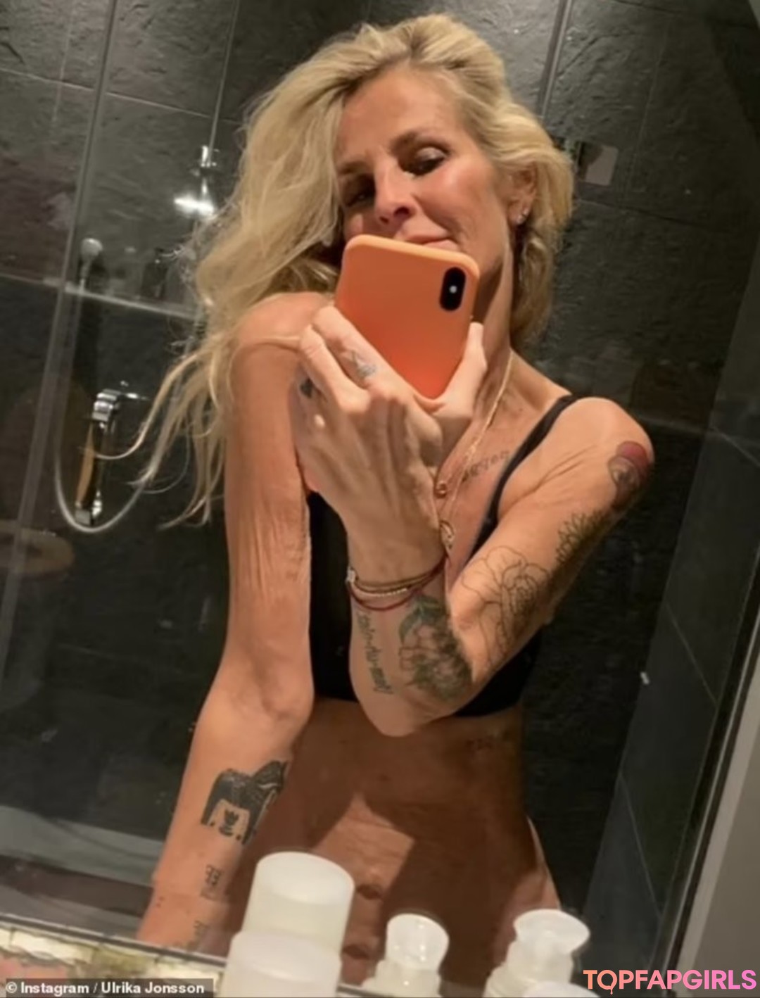 Foto desnuda filtrada de OnlyFans de Ulrika Jonsson #2 Foto desnuda filtrada de OnlyFans de Ulrika Jonsson #2