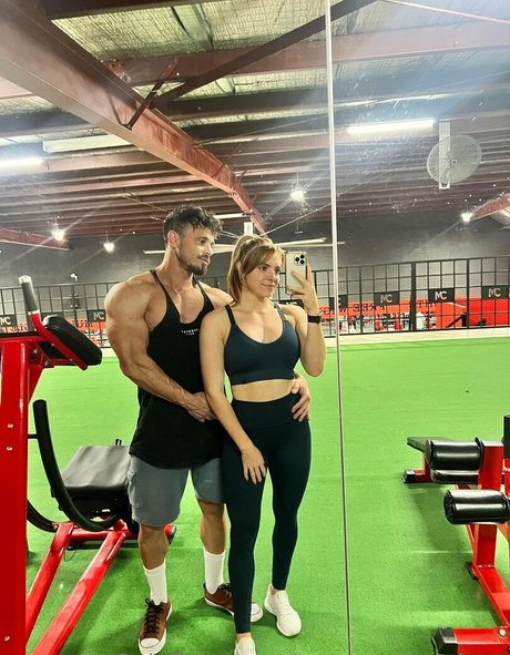 Hotcoupleonshow