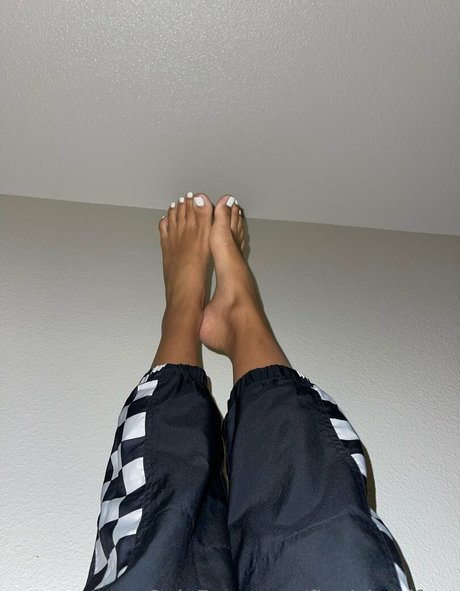 Foto desnuda filtrada de OnlyFans de Fineislandfeet