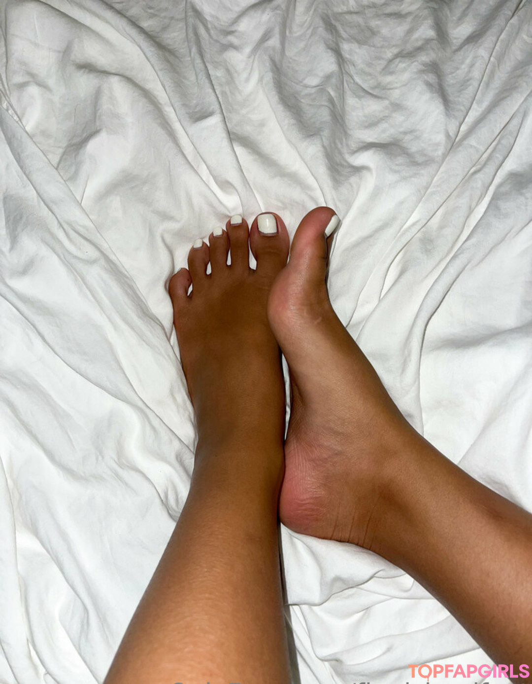 Foto desnuda filtrada de OnlyFans de Fineislandfeet #5 Foto desnuda filtrada de OnlyFans de Fineislandfeet #5