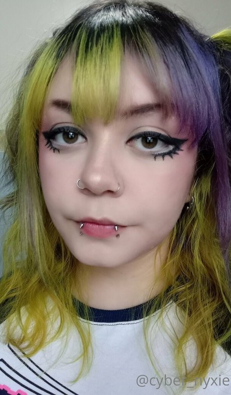 Cyber_nyxie
