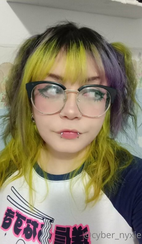 Foto desnuda filtrada de OnlyFans de Cybernyxie