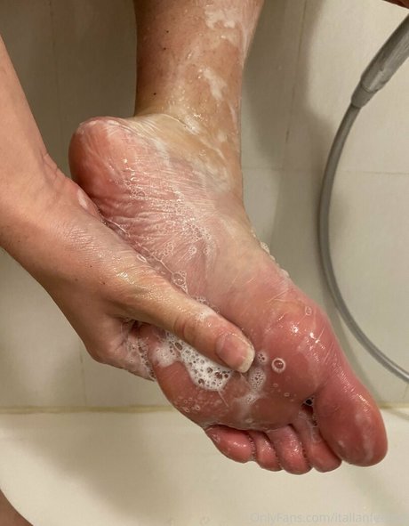 Italianfeetluv