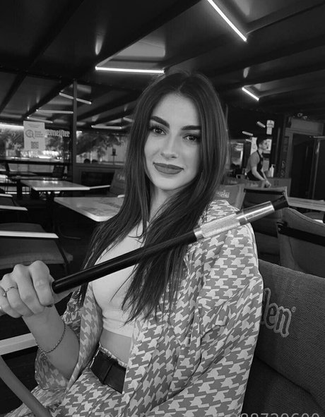 Annie_minor