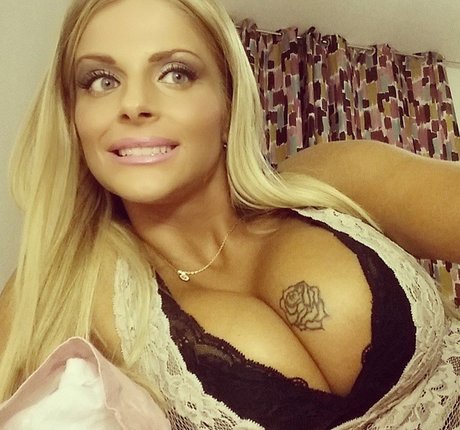Foto desnuda filtrada de OnlyFans de Francesca Cipriani