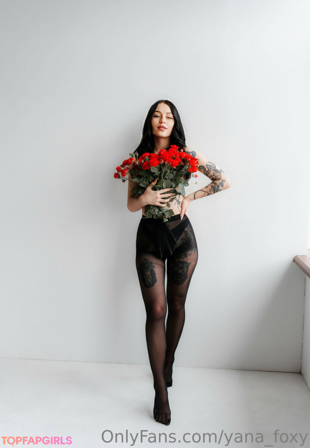 Foto desnuda filtrada de OnlyFans de Yanafoxyfree #90 Foto desnuda filtrada de OnlyFans de Yanafoxyfree #90