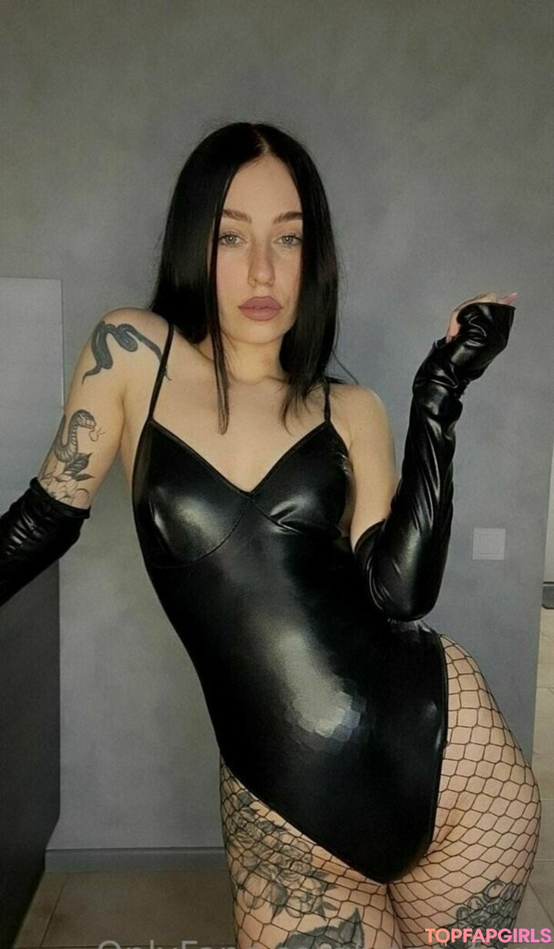 Foto desnuda filtrada de OnlyFans de Yanafoxyfree #92 Foto desnuda filtrada de OnlyFans de Yanafoxyfree #92