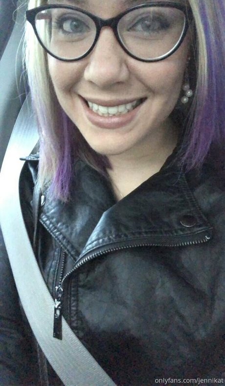 Foto desnuda filtrada de OnlyFans de Jennikatfree