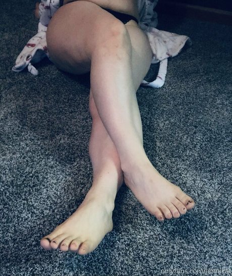 Jennikatfree