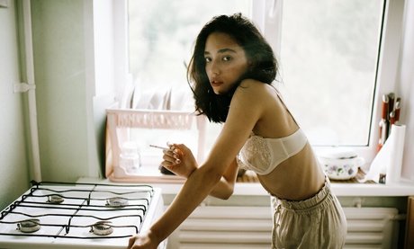 Ella Flare