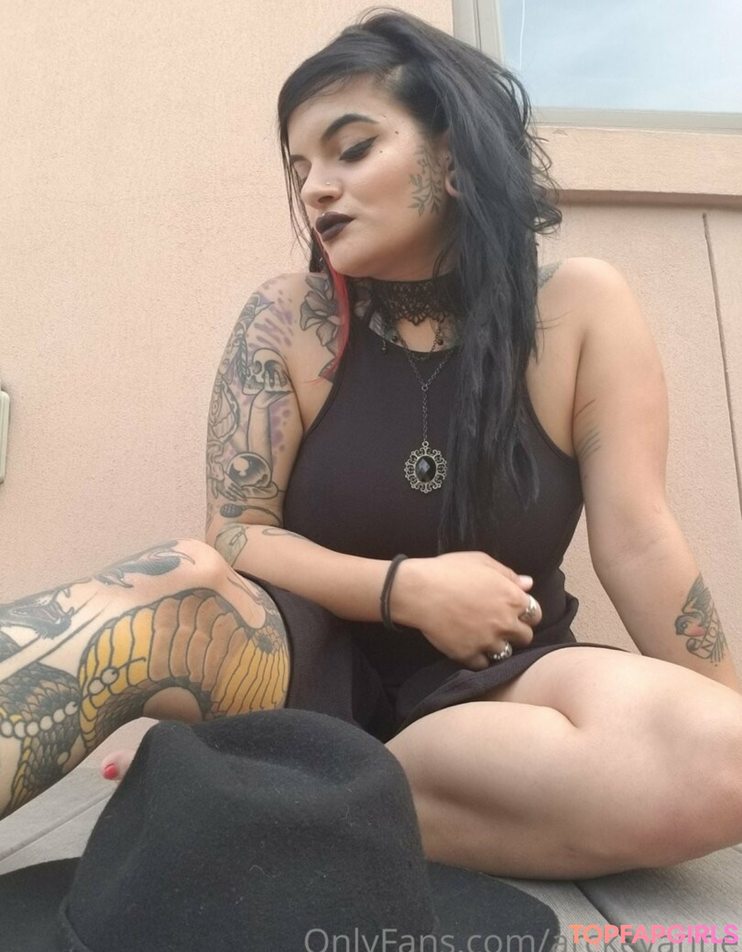 Foto desnuda filtrada de OnlyFans de Arckeyanne #47 Foto desnuda filtrada de OnlyFans de Arckeyanne #47