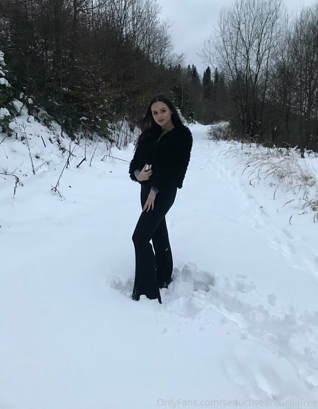 Bellalittlefree22