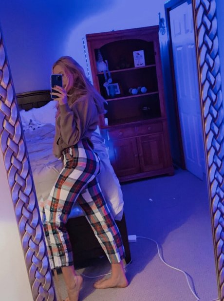 Foto desnuda filtrada de OnlyFans de Kateszn