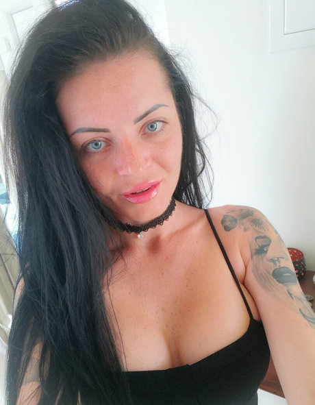 Lory_tatt