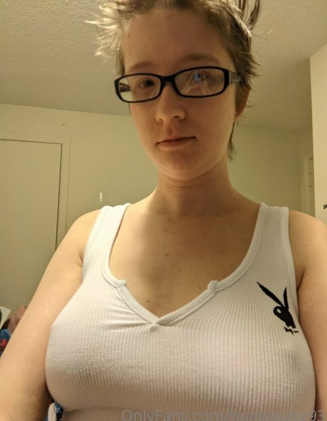 Honeycake93