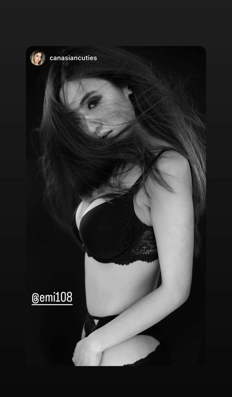 Foto desnuda filtrada de OnlyFans de Emily108