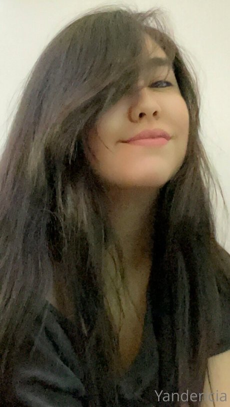 Foto desnuda filtrada de OnlyFans de Yandericia