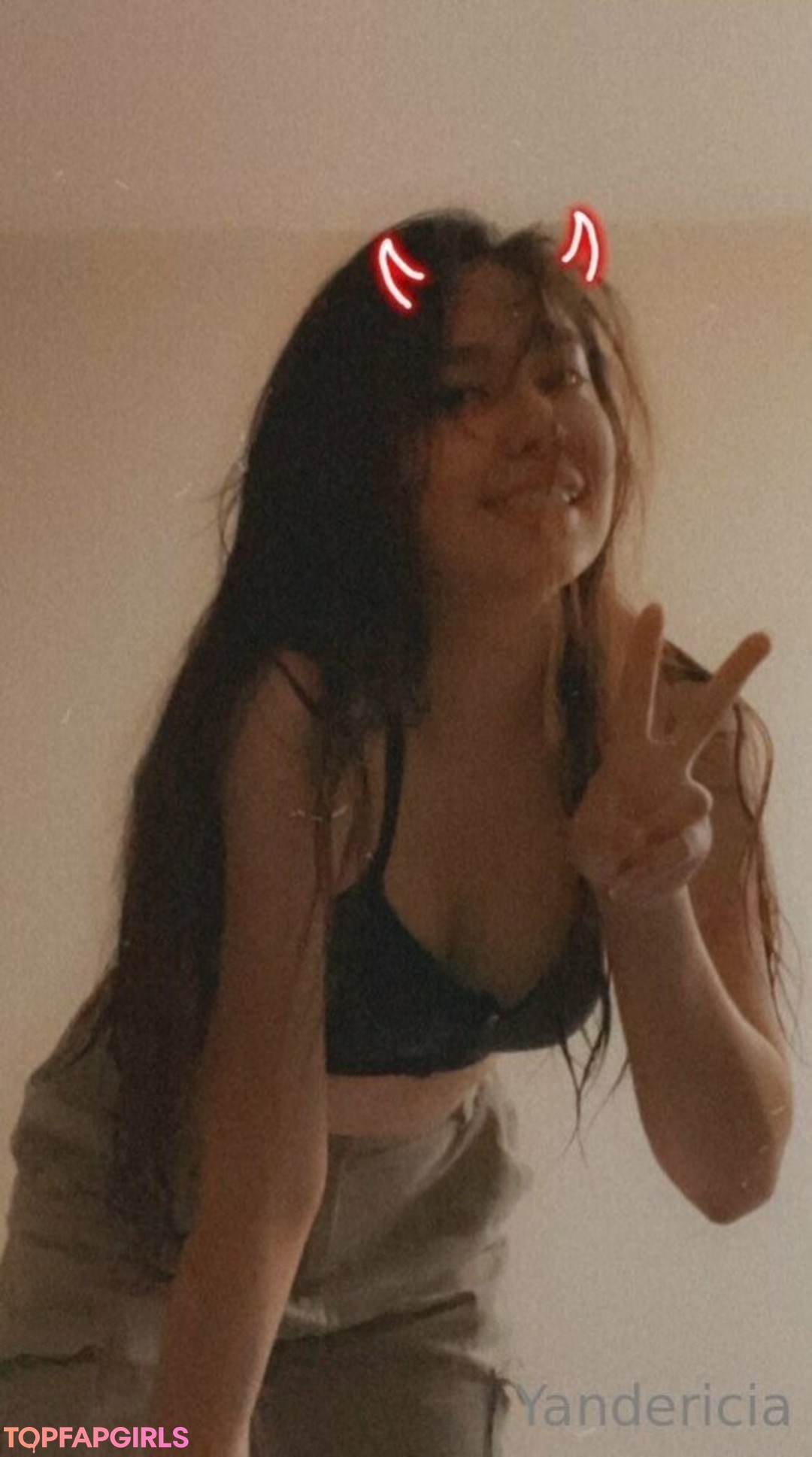 Foto desnuda filtrada de OnlyFans de Yandericia #36 Foto desnuda filtrada de OnlyFans de Yandericia #36