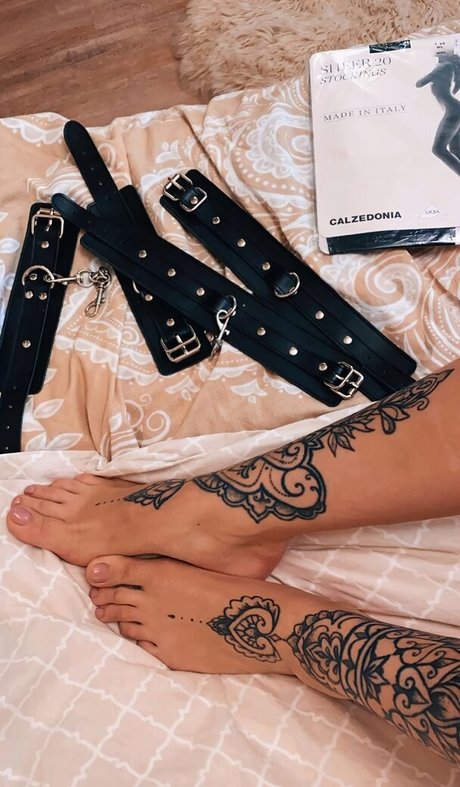 Foto desnuda filtrada de OnlyFans de Hellvoron