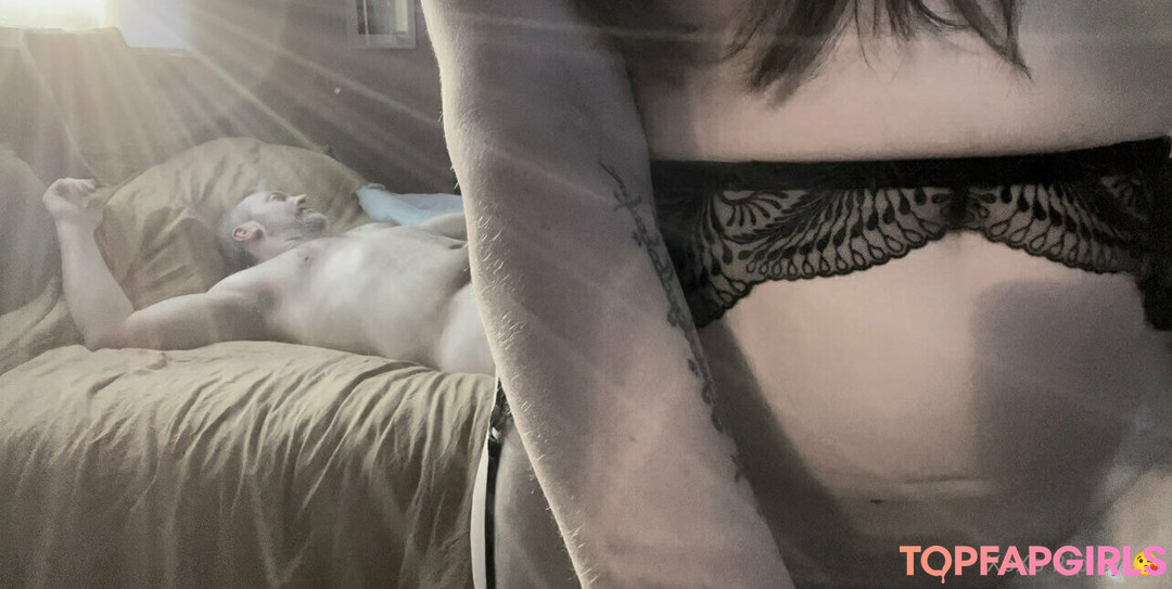 Foto desnuda filtrada de OnlyFans de Ripley1111 #48 Foto desnuda filtrada de OnlyFans de Ripley1111 #48