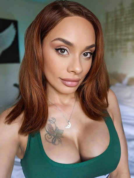 Foto desnuda filtrada de OnlyFans de Your Goddess