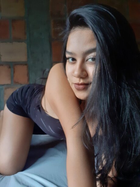Foto desnuda filtrada de OnlyFans de Angieyv12
