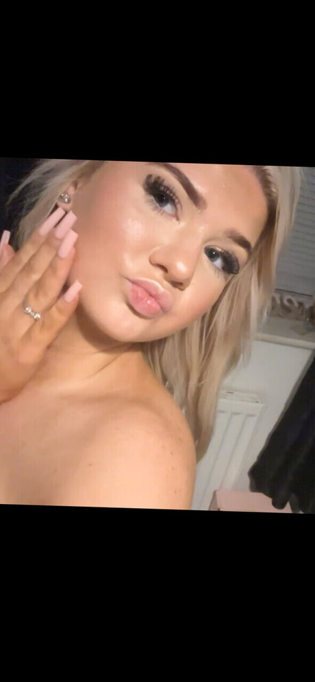 Foto desnuda filtrada de OnlyFans de Chloerae