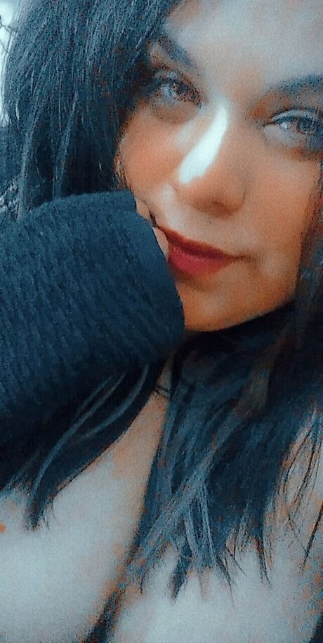 Foto desnuda filtrada de OnlyFans de Tahiry Rdz