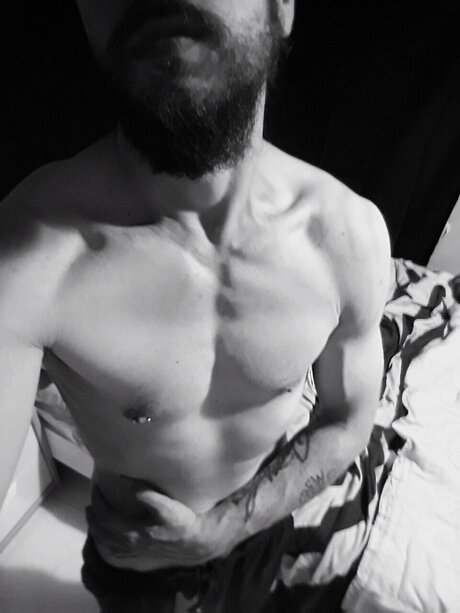 Foto desnuda filtrada de OnlyFans de Mr Cuckboy
