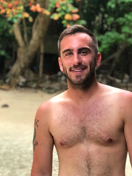 Foto desnuda filtrada de OnlyFans de Topher