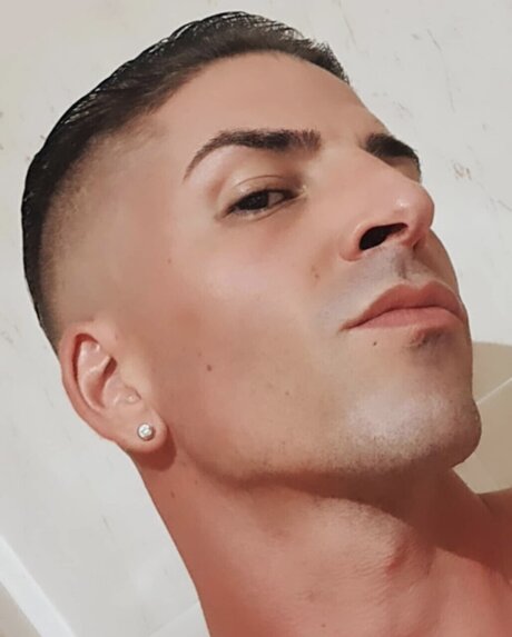 Foto desnuda filtrada de OnlyFans de Jose Labrador