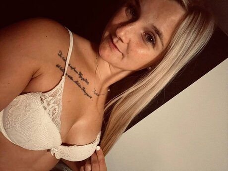 Foto desnuda filtrada de OnlyFans de Luisa