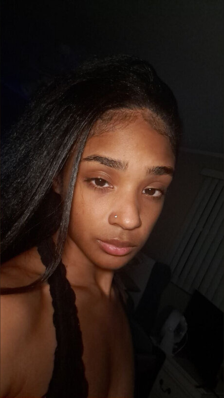 Foto desnuda filtrada de OnlyFans de Tima