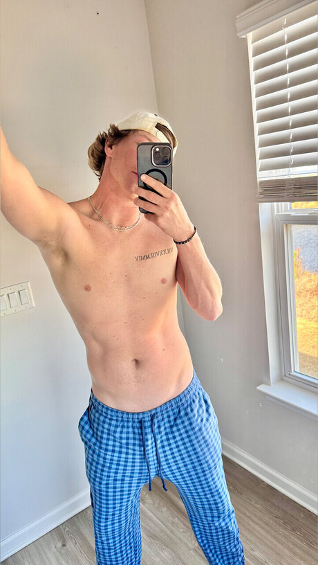 Colt Daddy Vip