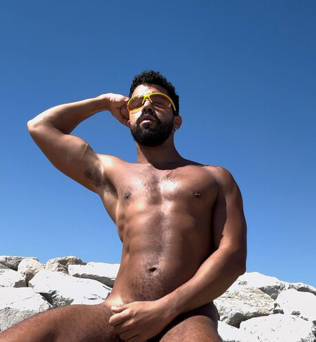 Foto desnuda filtrada de OnlyFans de Sunnymike