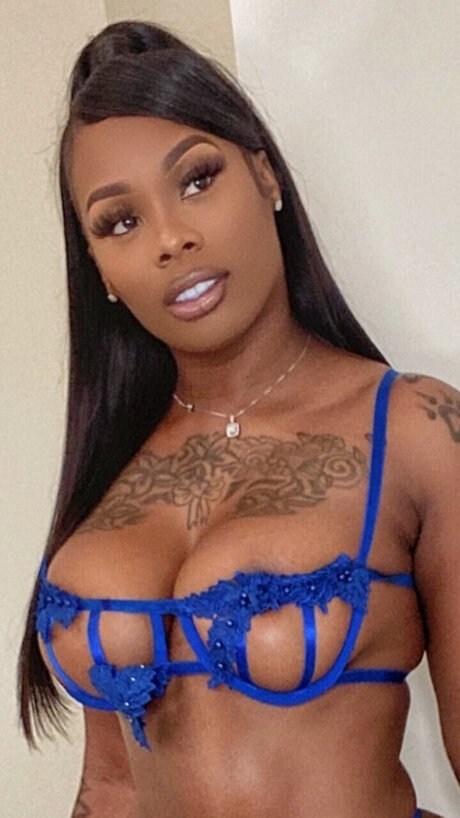 Foto desnuda filtrada de OnlyFans de Pocaa