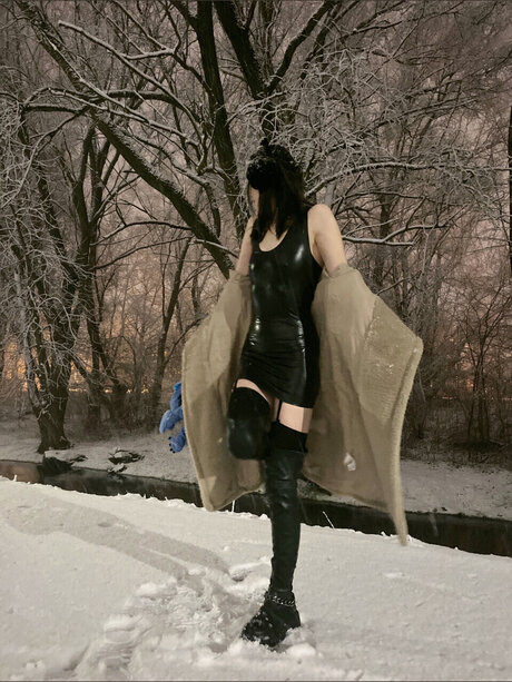 Foto desnuda filtrada de OnlyFans de Aurora 