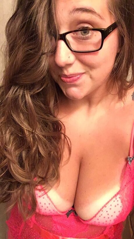 Foto desnuda filtrada de OnlyFans de Alyssa Jane 