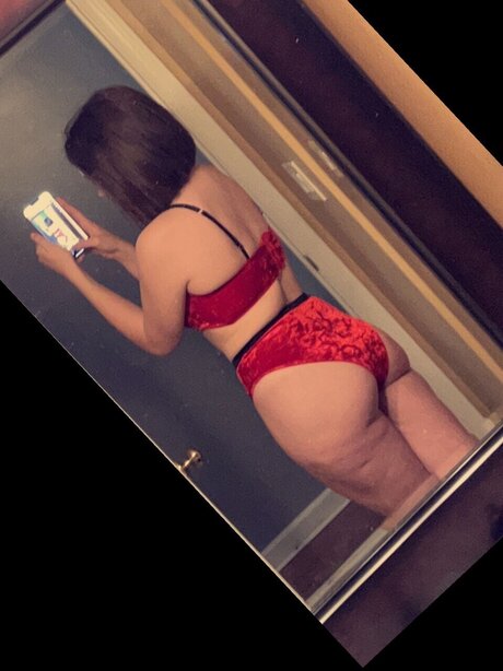 Foto desnuda filtrada de OnlyFans de Kennedy