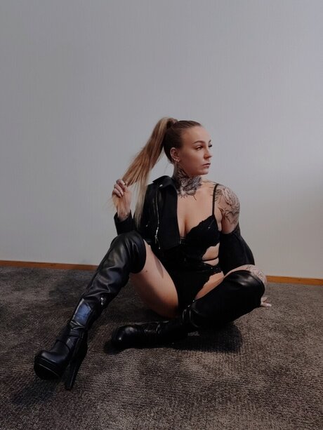 Carola