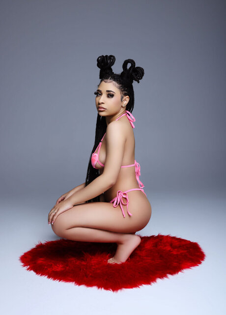 Foto desnuda filtrada de OnlyFans de Creamstar 