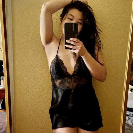 Foto desnuda filtrada de OnlyFans de Asiabebe