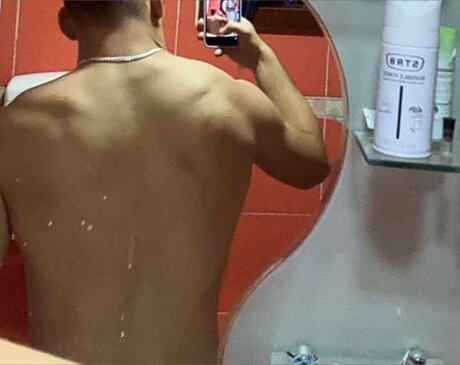 Foto desnuda filtrada de OnlyFans de Kibo11080